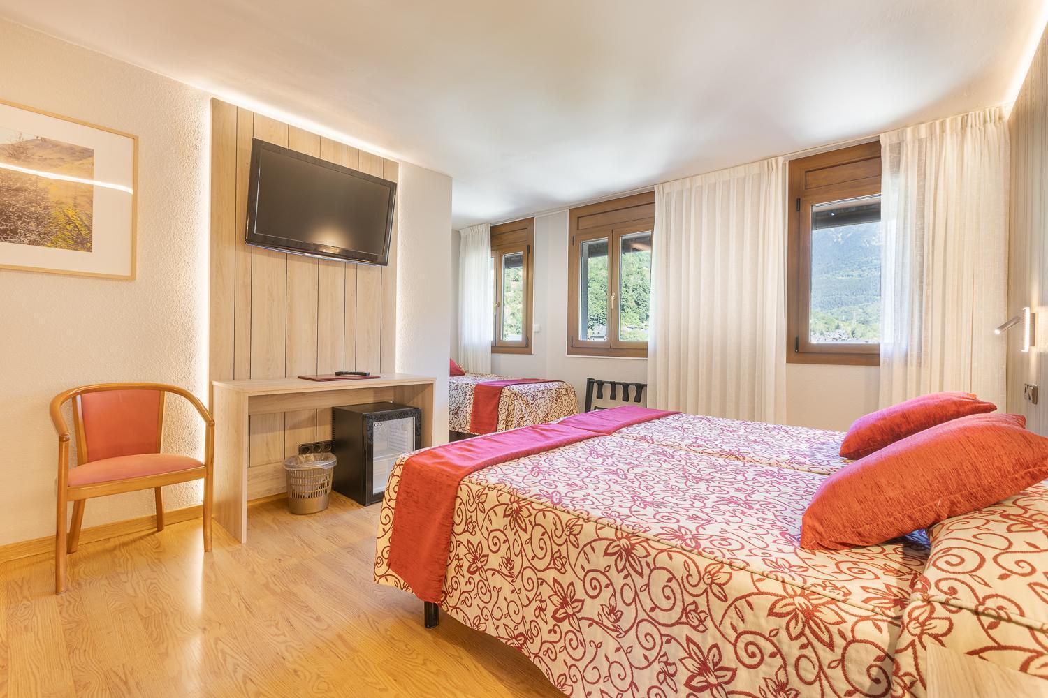 Hotel Eth Solan & Spa เบียญา ภายนอก รูปภาพ