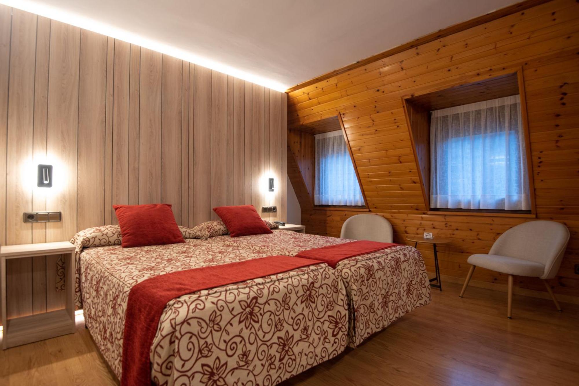 Hotel Eth Solan & Spa เบียญา ภายนอก รูปภาพ